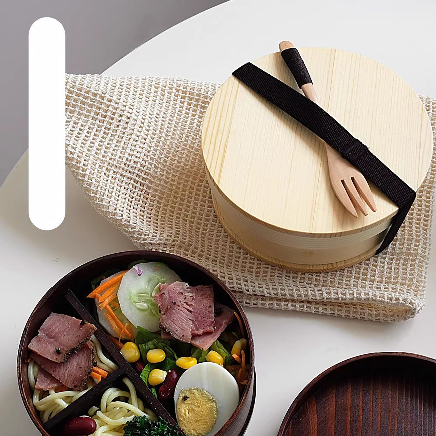 Boîte à bento ronde en bois style rétro japonais