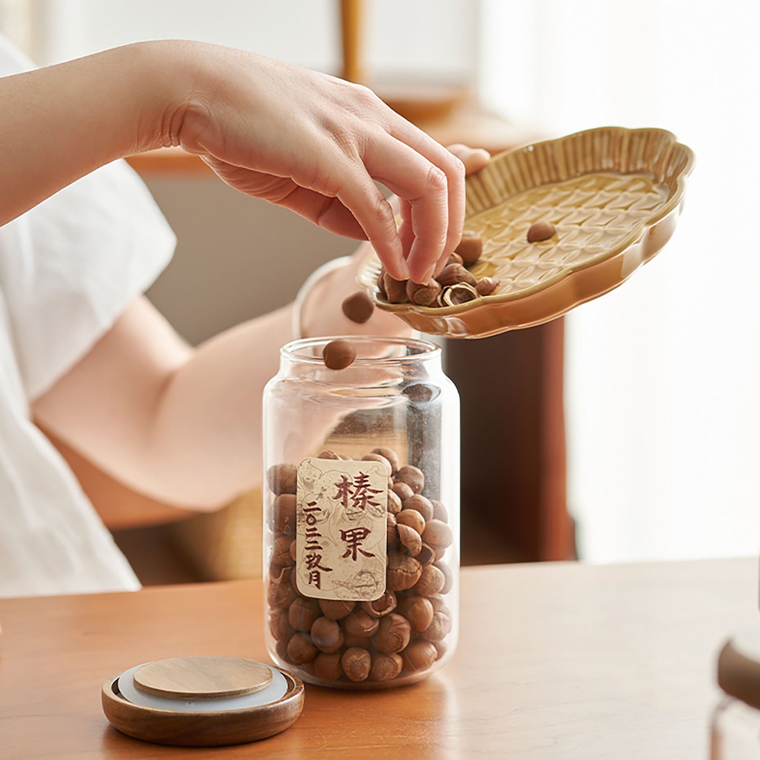 BOITE de CONSERVE en VERRE