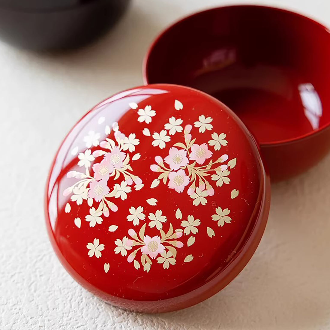 Boîte laquée sakura Yamanaka