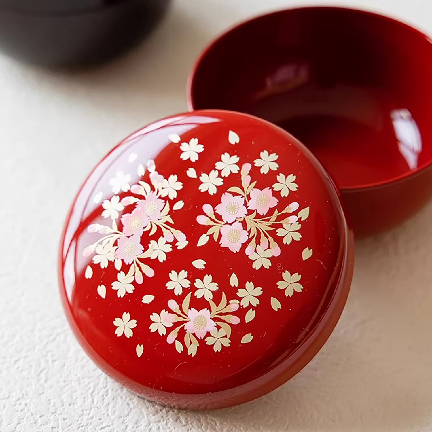 Boîte laquée sakura Yamanaka