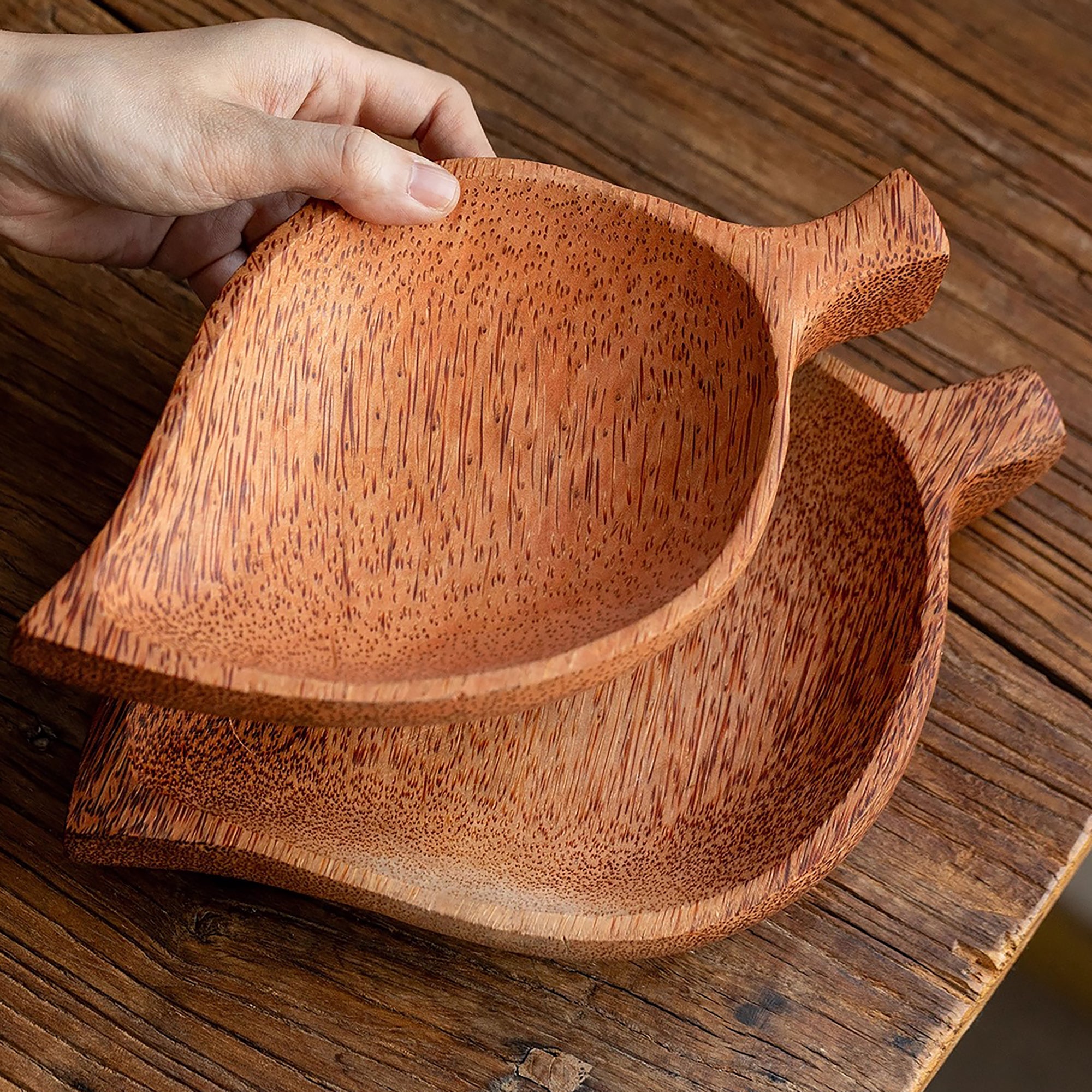 Assiette en bois de coco naturel