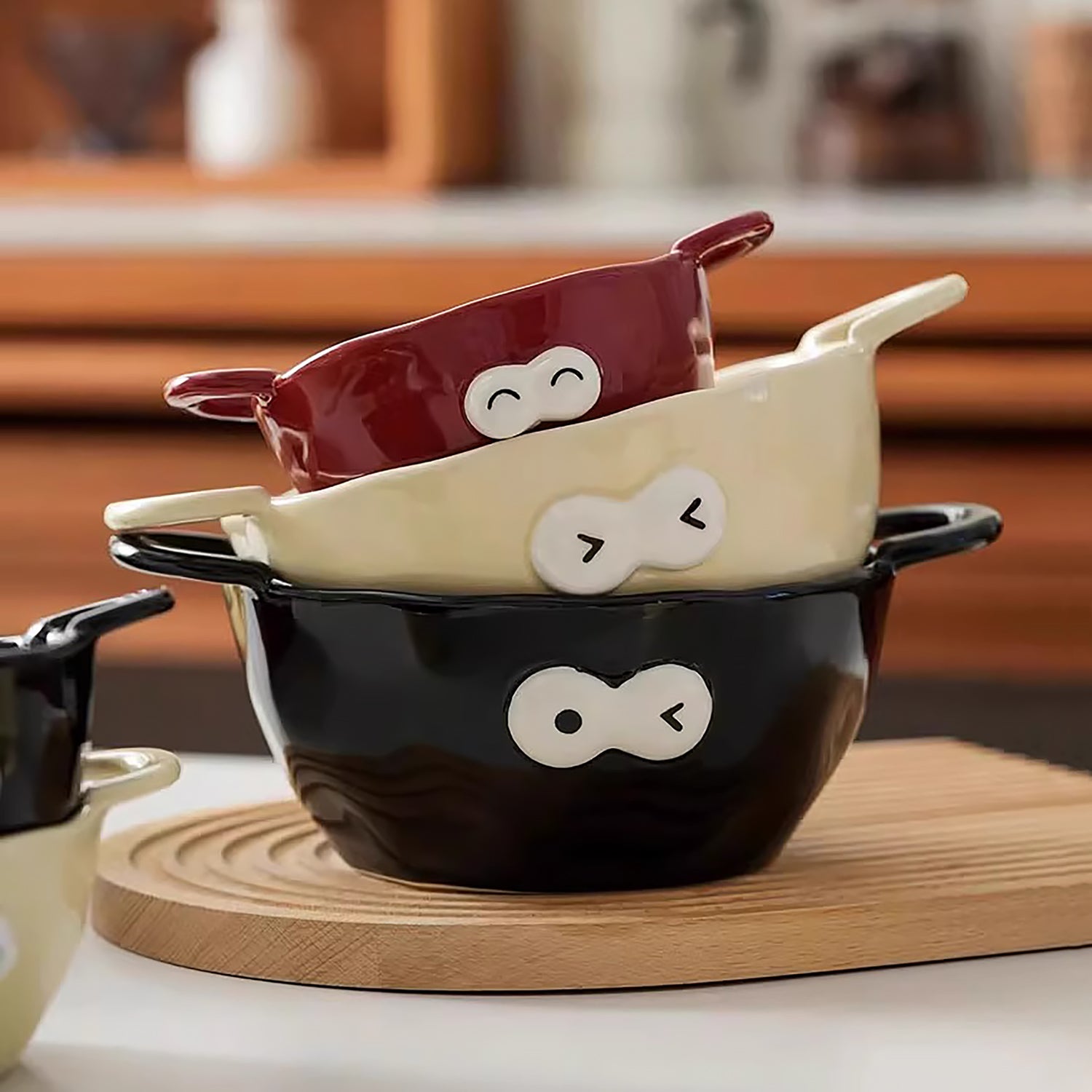 Bol en céramique à deux anses motif emoji yeux ronds