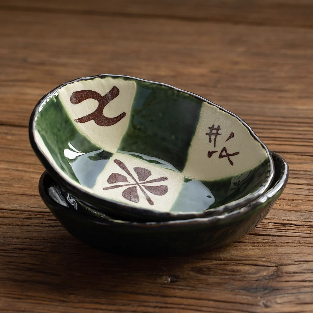 Bol ovale en céramique Seto-yaki avec émail vert rétro