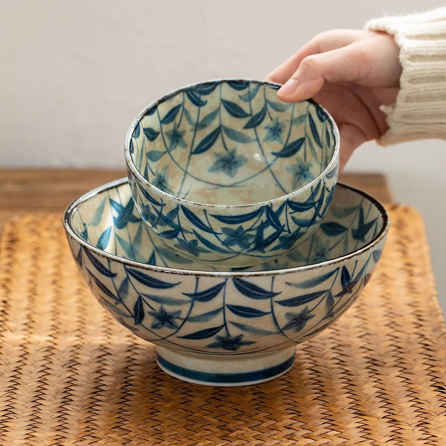 Bol Minoyaki avec motif vintage de campanules bleu