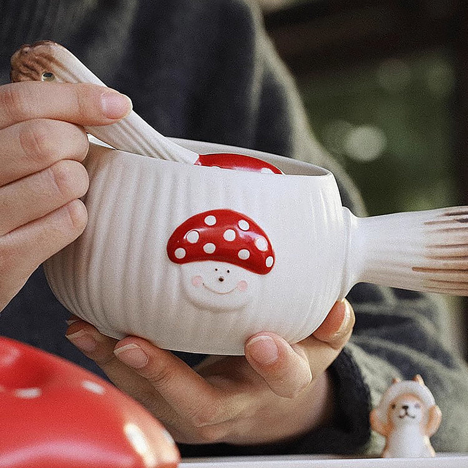 Vaisselle de petit-déjeuner en forme de champignon