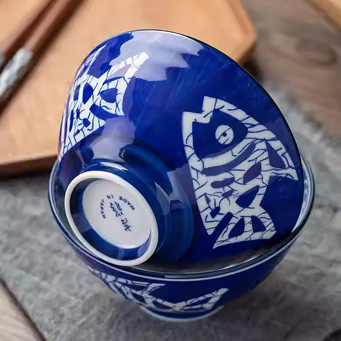 Bol Minoyaki motif poisson bleu et blanc