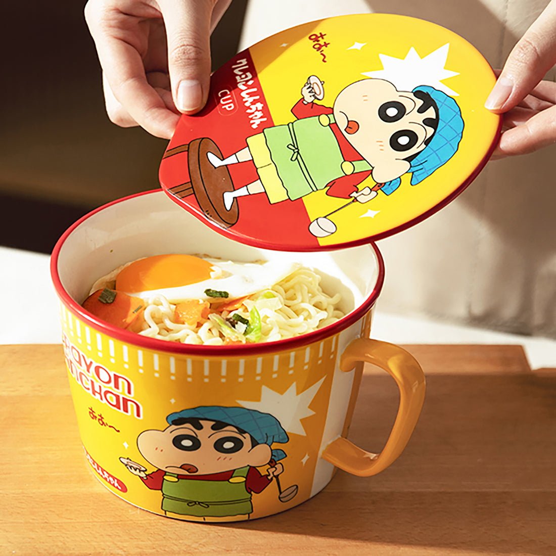 BOL RAMEN avec motif SHINCHAN