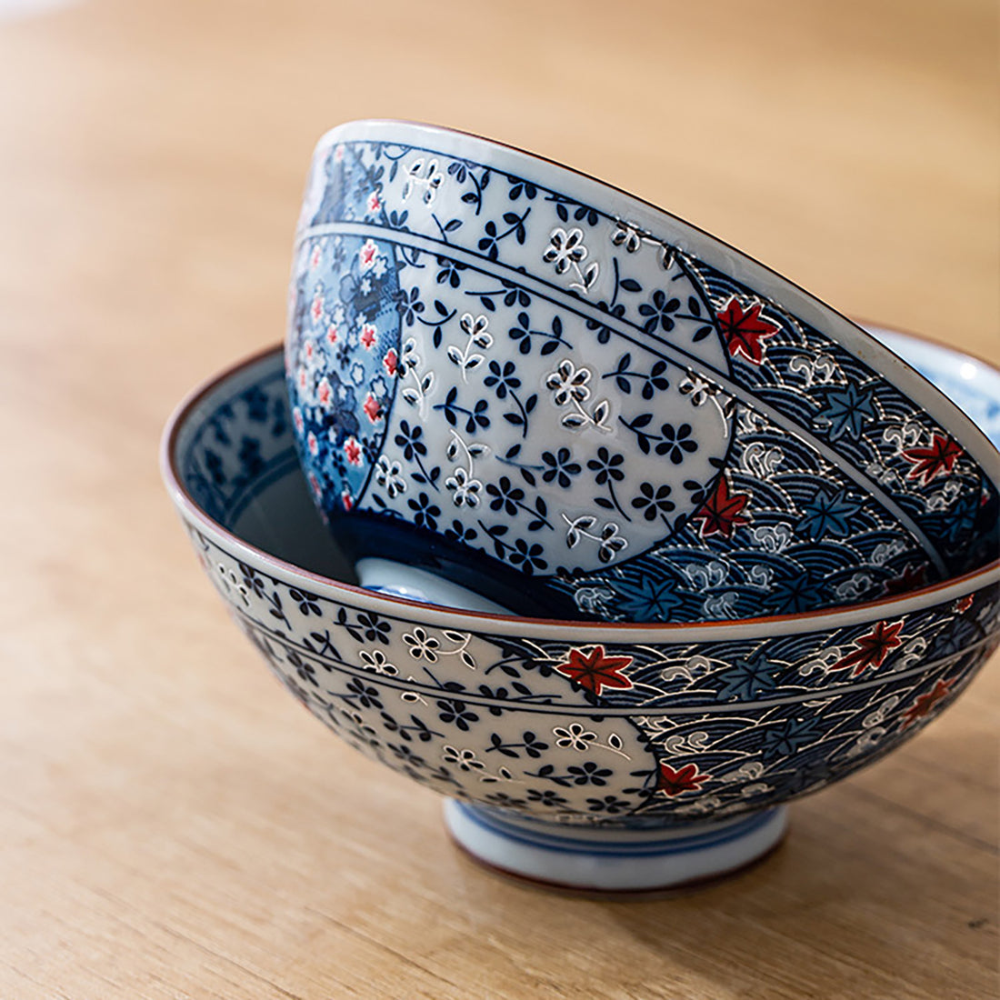 Bol en céramique japonaise Mino-yaki avec motifs sakura &amp; vague