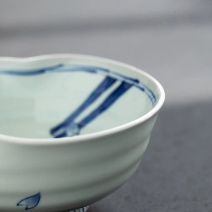 Bol à soupe Arita-yaki en forme de gourde décor sakura bleu