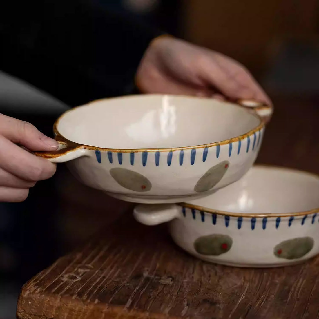 Bol Minoyaki à deux anses motif olives peint à la main