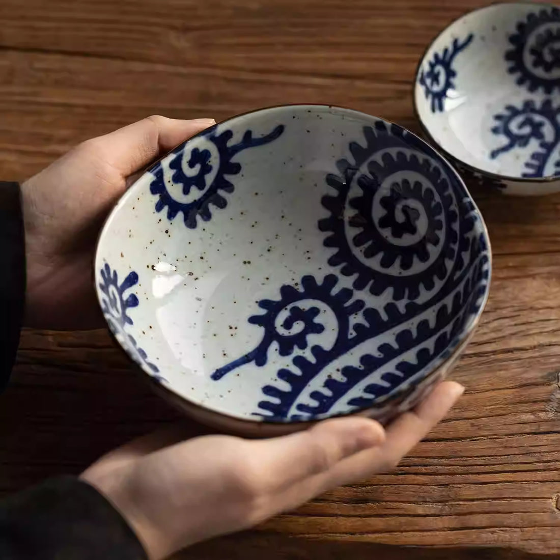 Bol Minoyaki motif Tako Karakusa