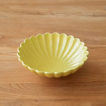 Assiette Mino-yaki forme chrysanthème 