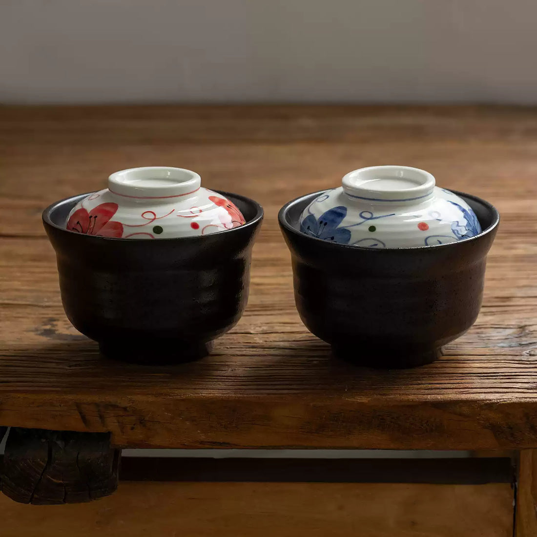 Bol à chawanmushi Setoyaki avec Fleurs de cerisier peintes à la main