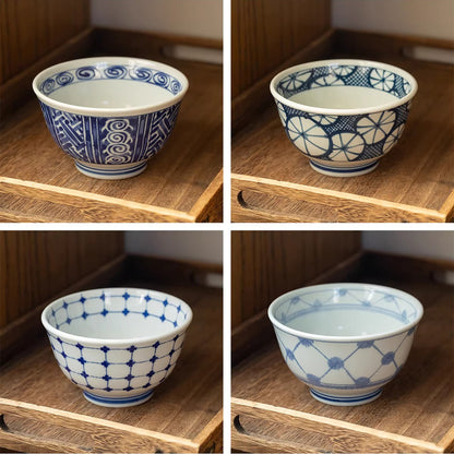 Bol Minoyaki bleu et blanc motif quadrillage