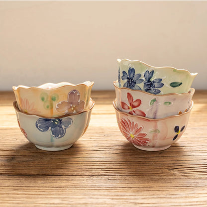 Petit bol en céramique en forme de fleur