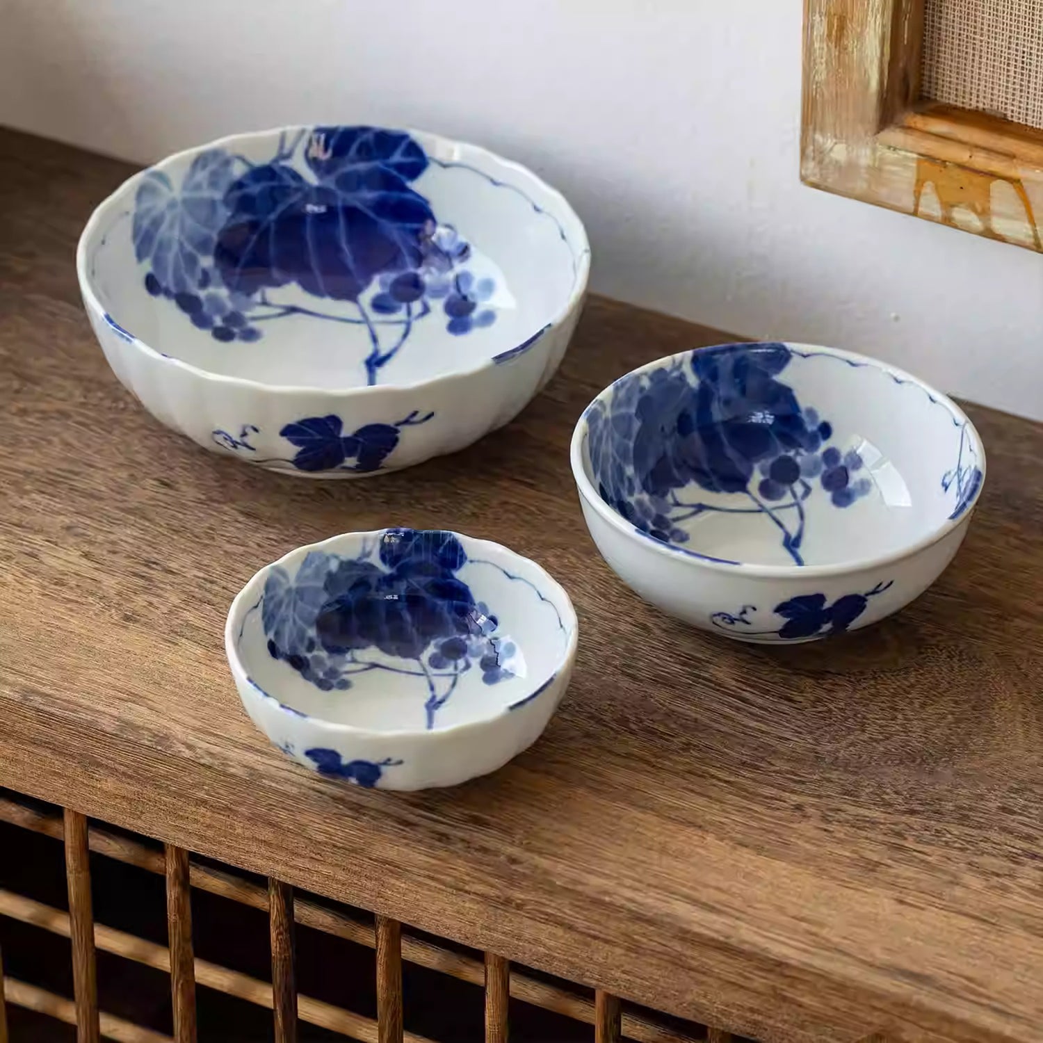 Bol Minoyaki motif raisin peint à la main