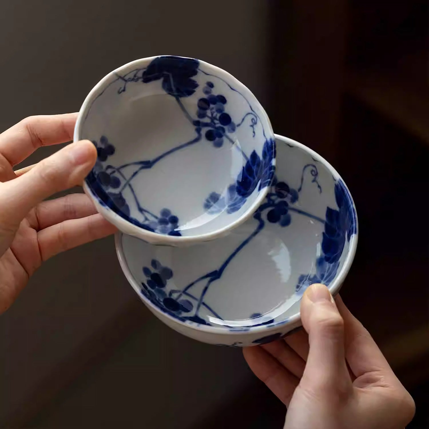 Bol Minoyaki motif raisin peint à la main