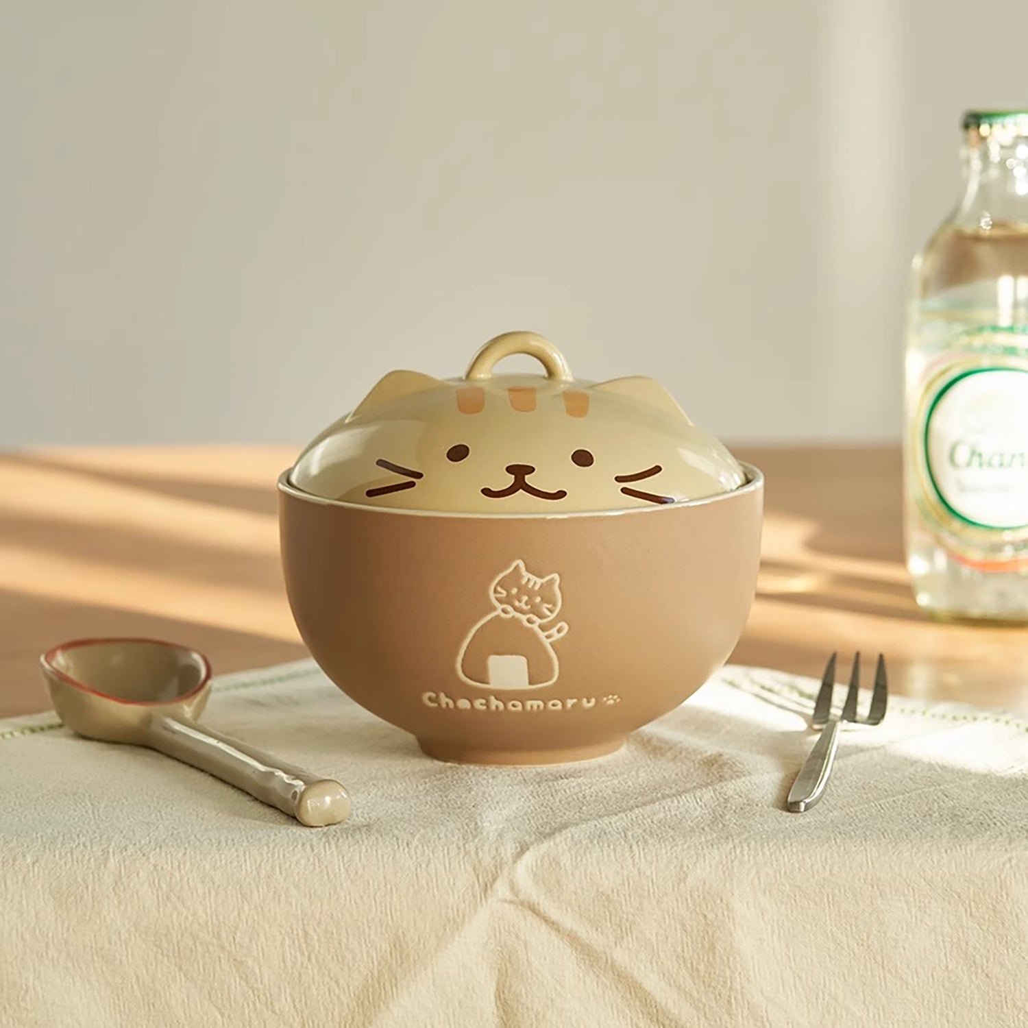 Bol en céramique avec couvercle chat mignon