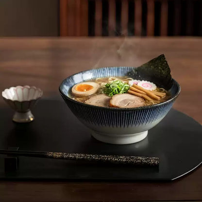 Bol à ramen japonais Hatsuichi motif jūso bleu
