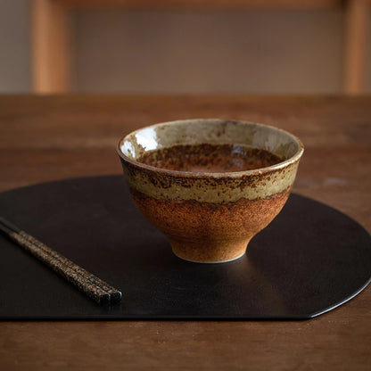 Bol japonais Hatsuichi décor soufflé sumi-e en porcelaine