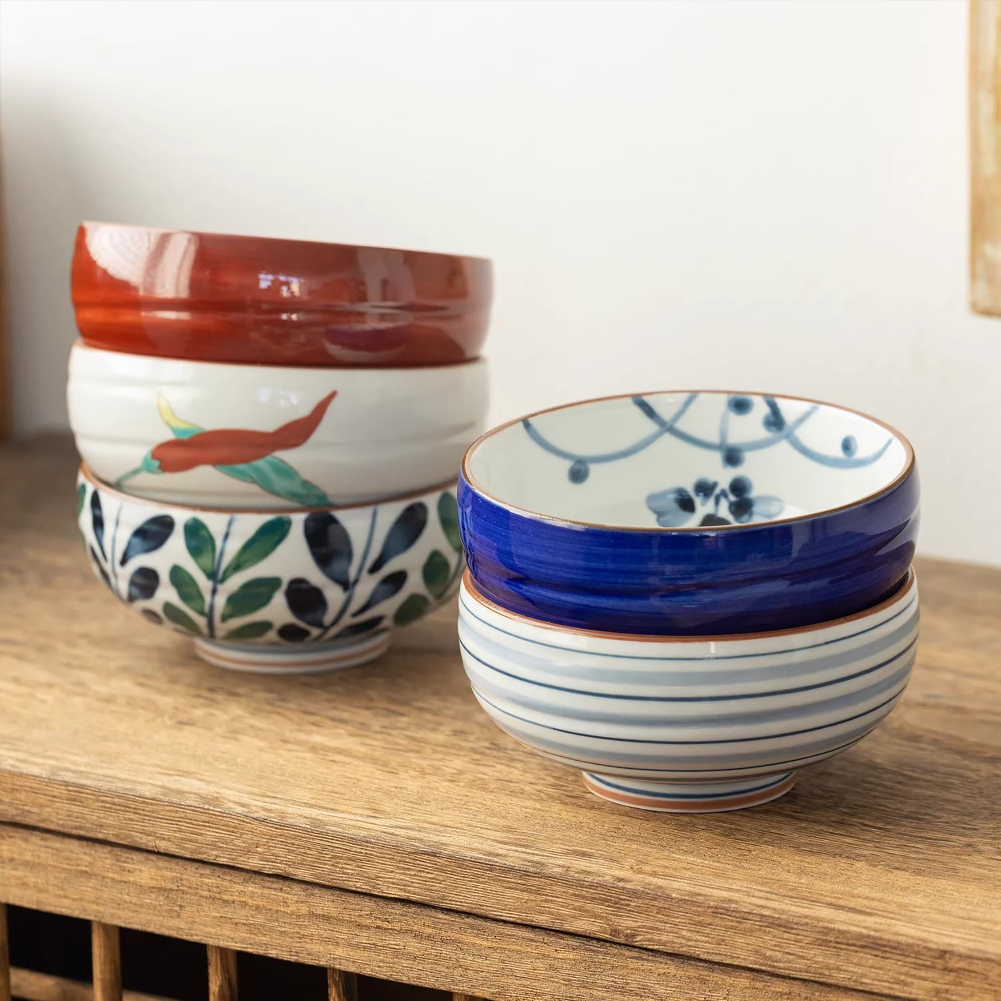 Set de bols ronds Aritayaki bleu et rouge