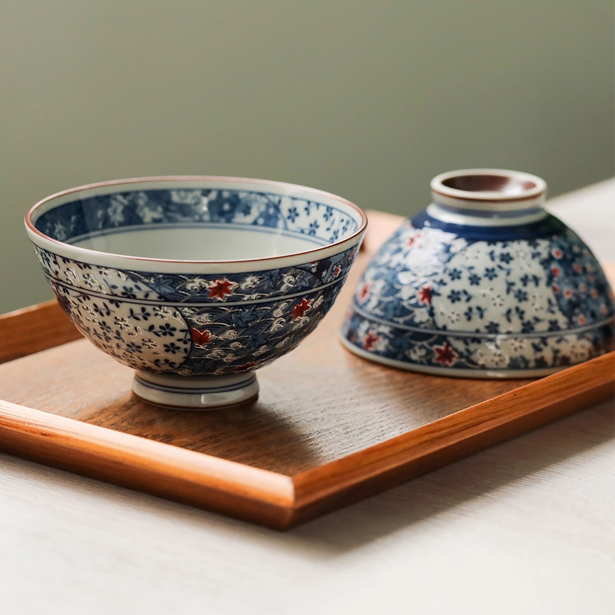 Bol en céramique japonaise Mino-yaki avec motifs sakura &amp; vague
