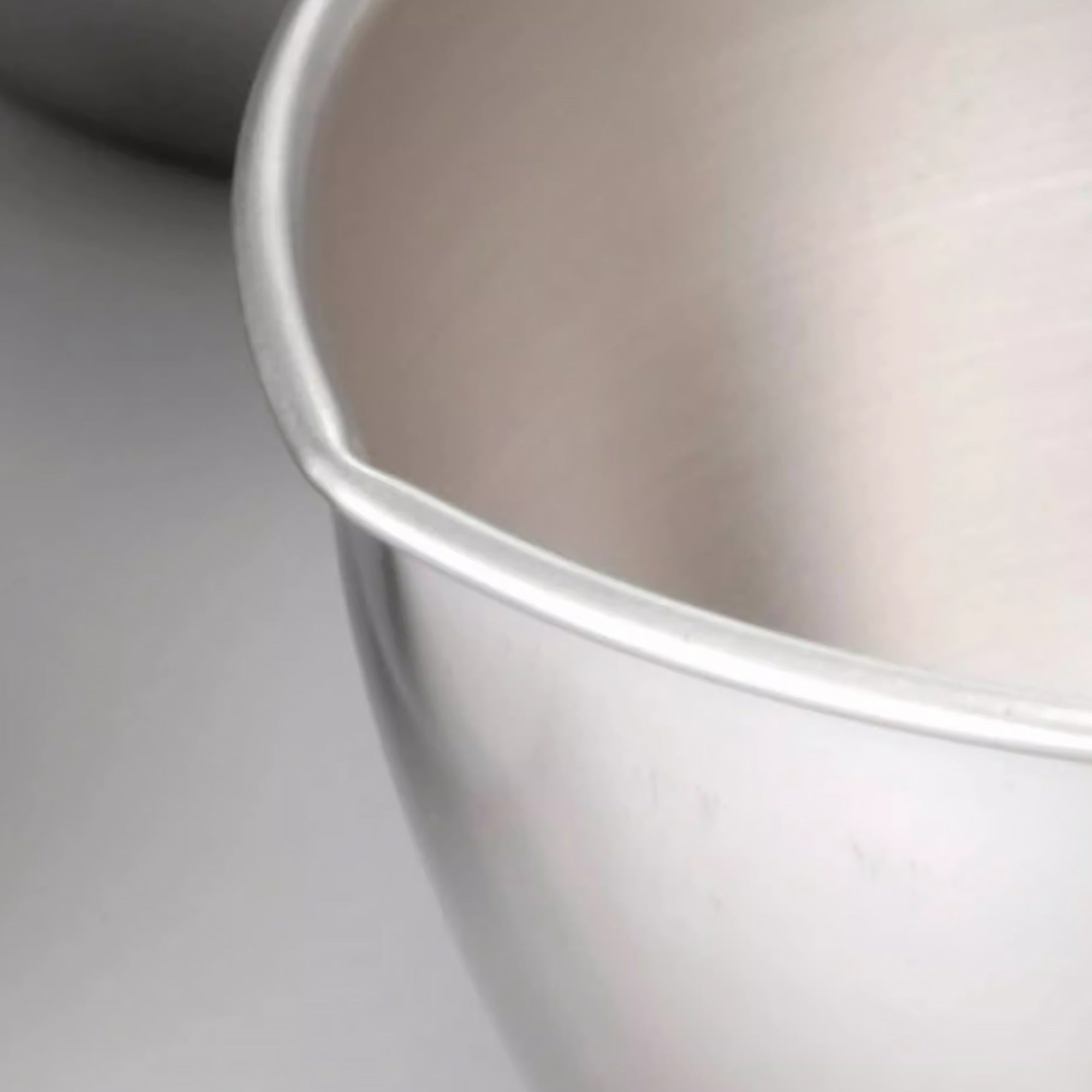 Set de bols de cuisine inoxydable Shimomura avec bec verseur et graduations