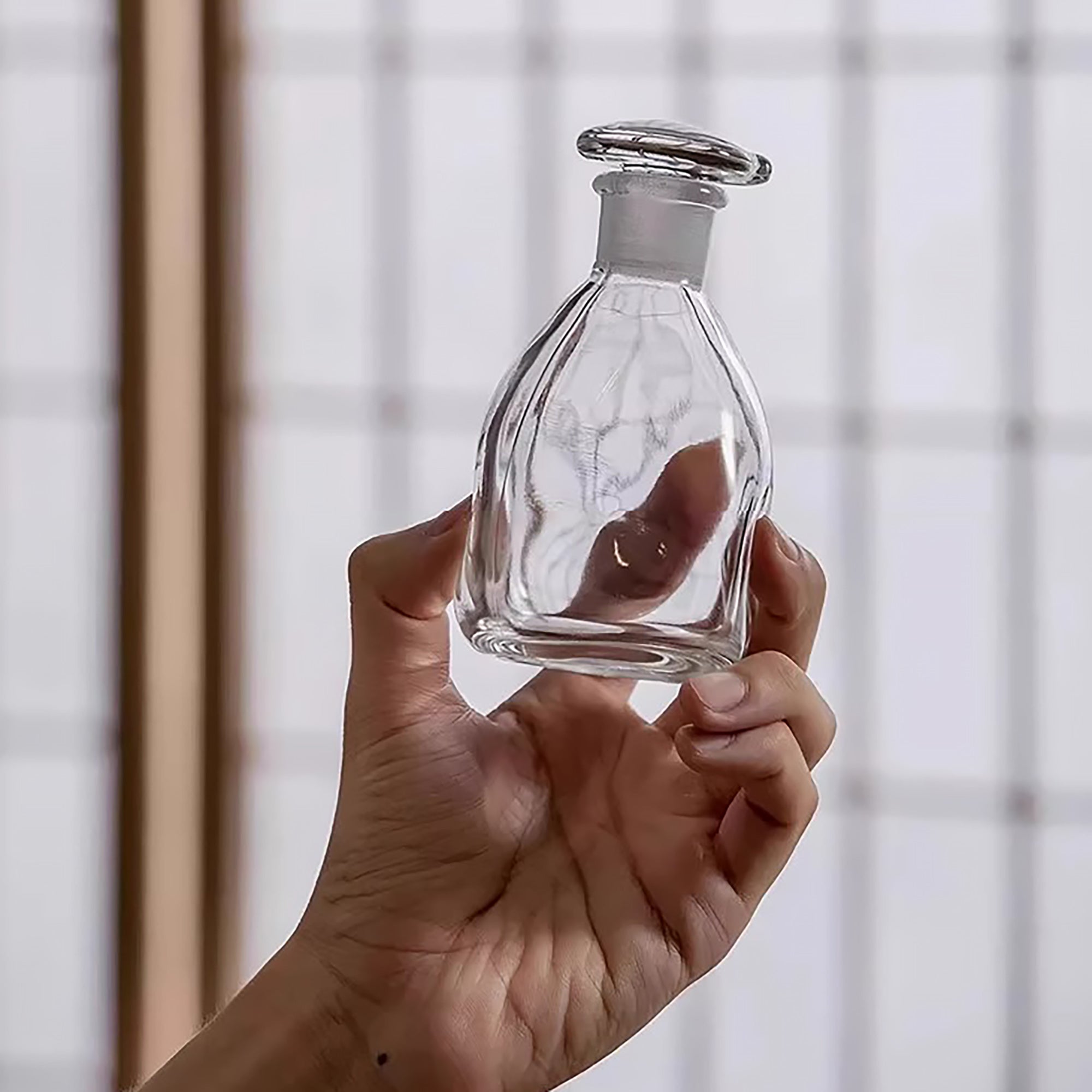 Bouteille à sauce en verre Hirota