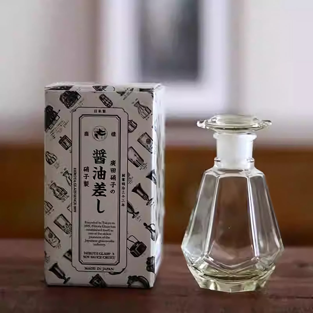 Bouteille à sauce en verre Hirota Glass