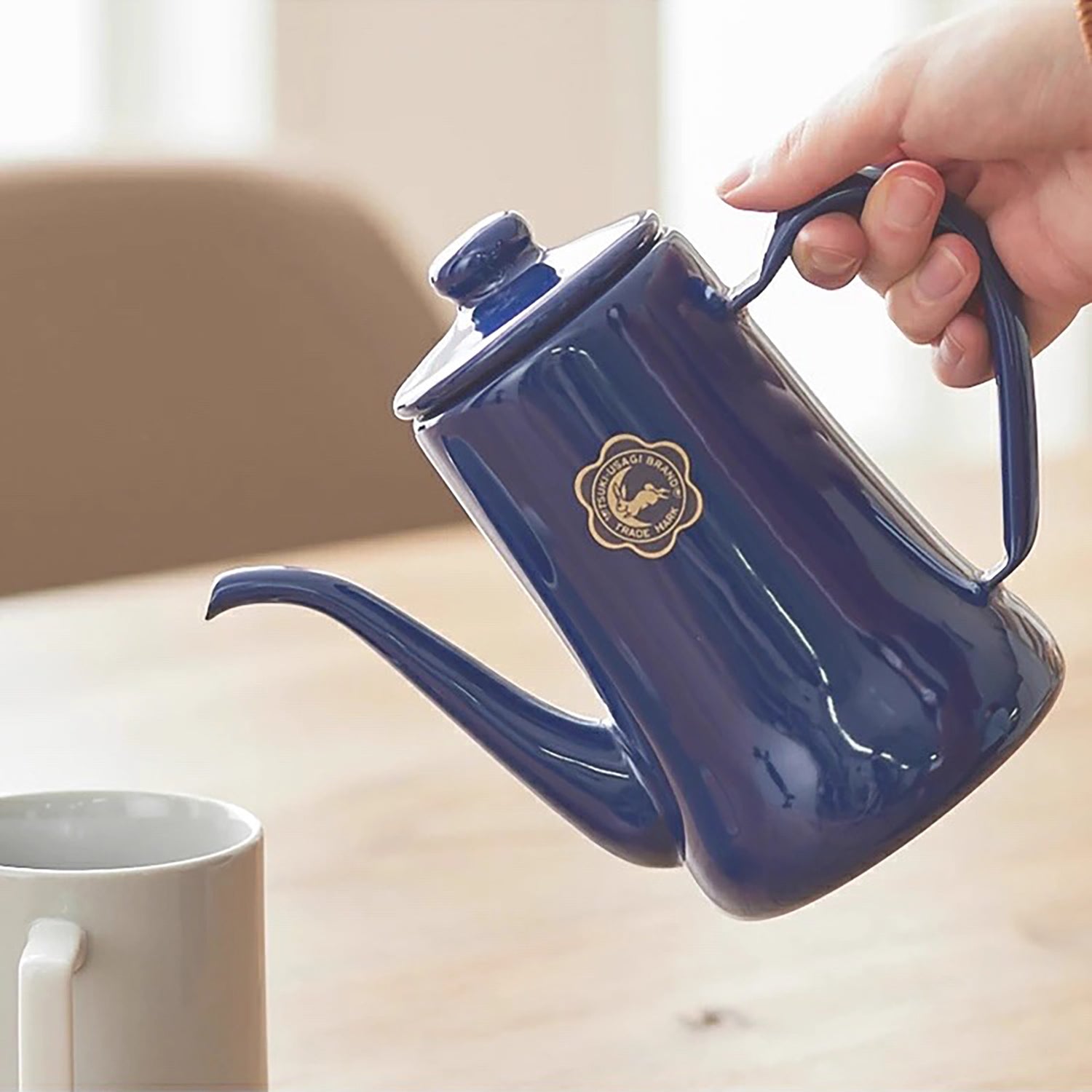 Bouilloire Cafetière japonaise en émail Noda modèle Tsuki Usagi