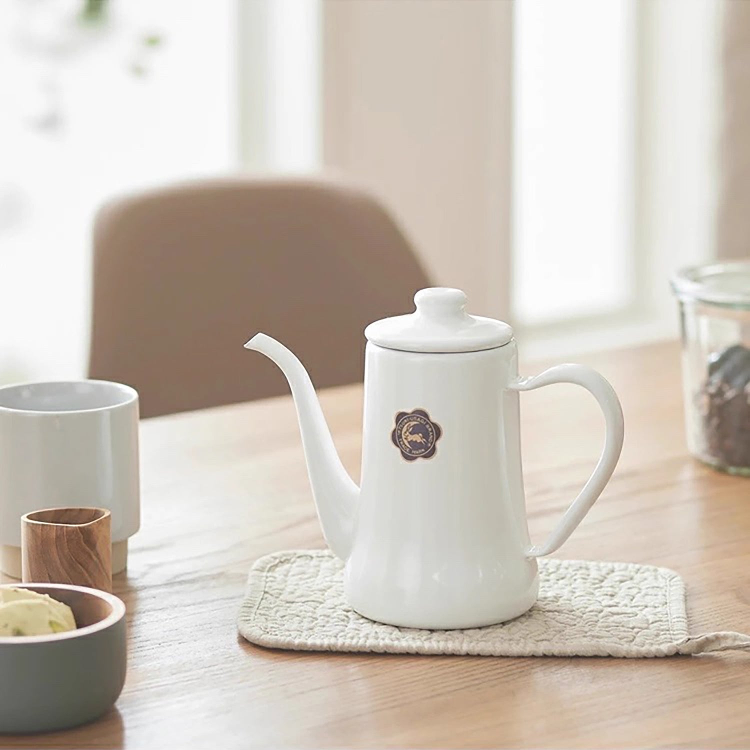 Bouilloire Cafetière japonaise en émail Noda modèle Tsuki Usagi