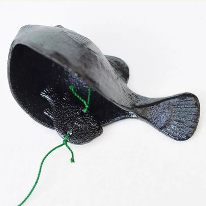 Carillon Poisson globe en fonte Nambu