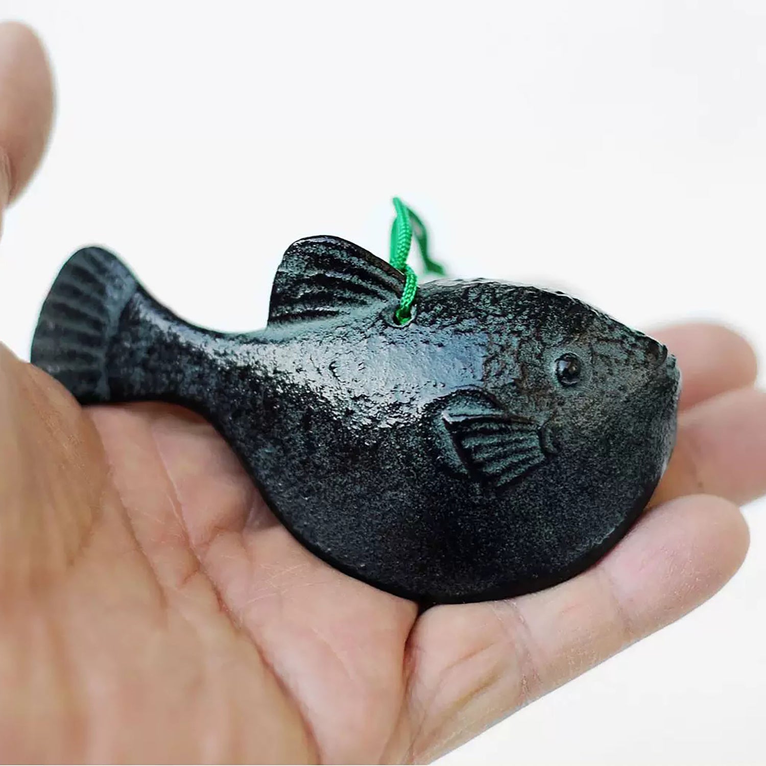 Carillon Poisson globe en fonte Nambu