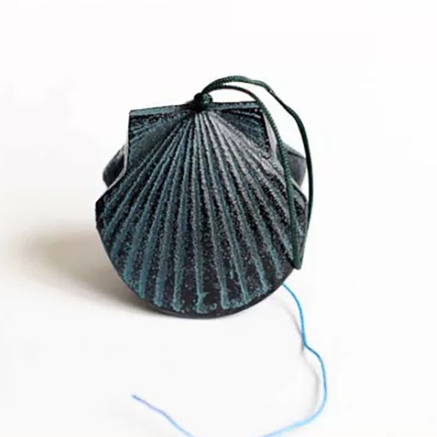 Carillon artisanal Coquillage Saint-Jacques en fonte Nambu