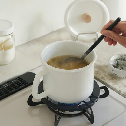 Mini casserole en émail blanc Shimoyama