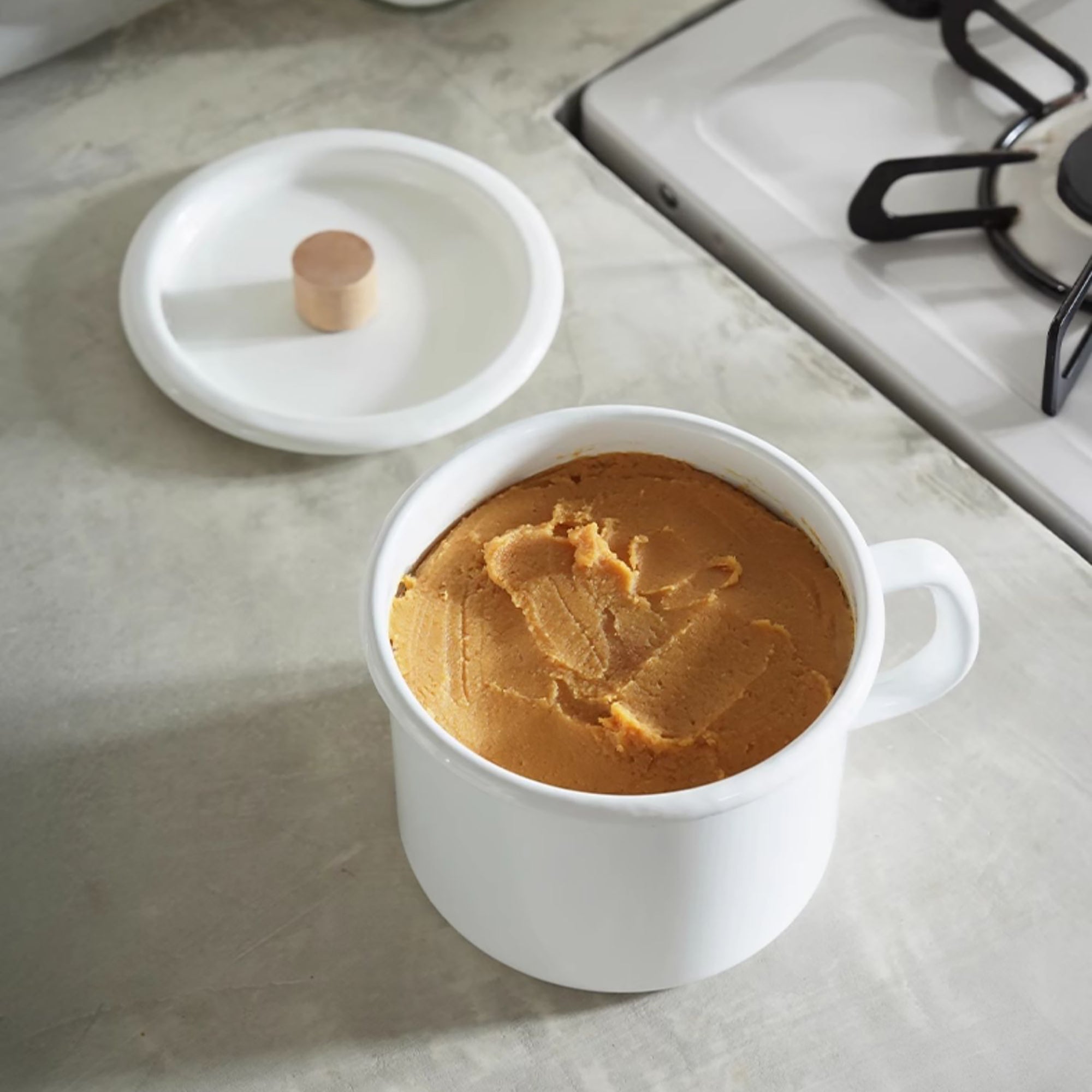Mini casserole en émail blanc Shimoyama