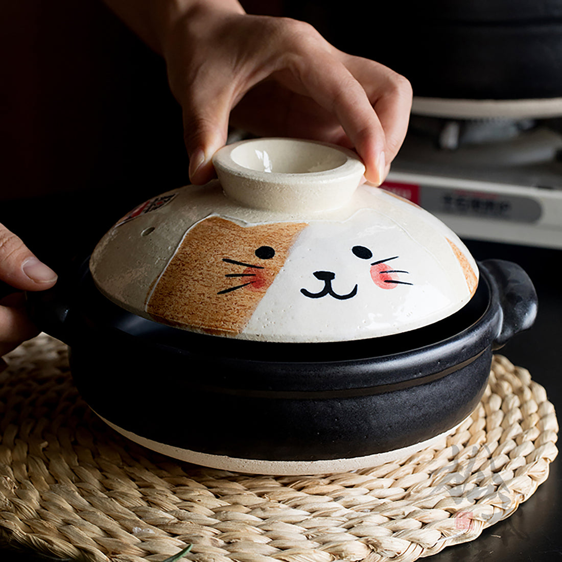 Cocotte japonaise Wanko-yaki avec Motif chat peint à la main