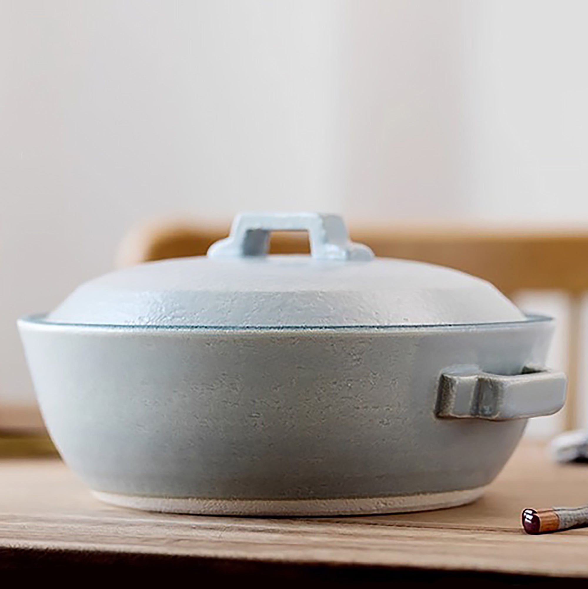 Donabe bleu-gris en grès de Banko-yaki