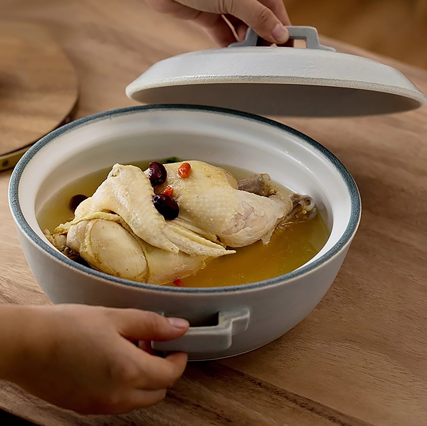 Donabe bleu-gris en grès de Banko-yaki