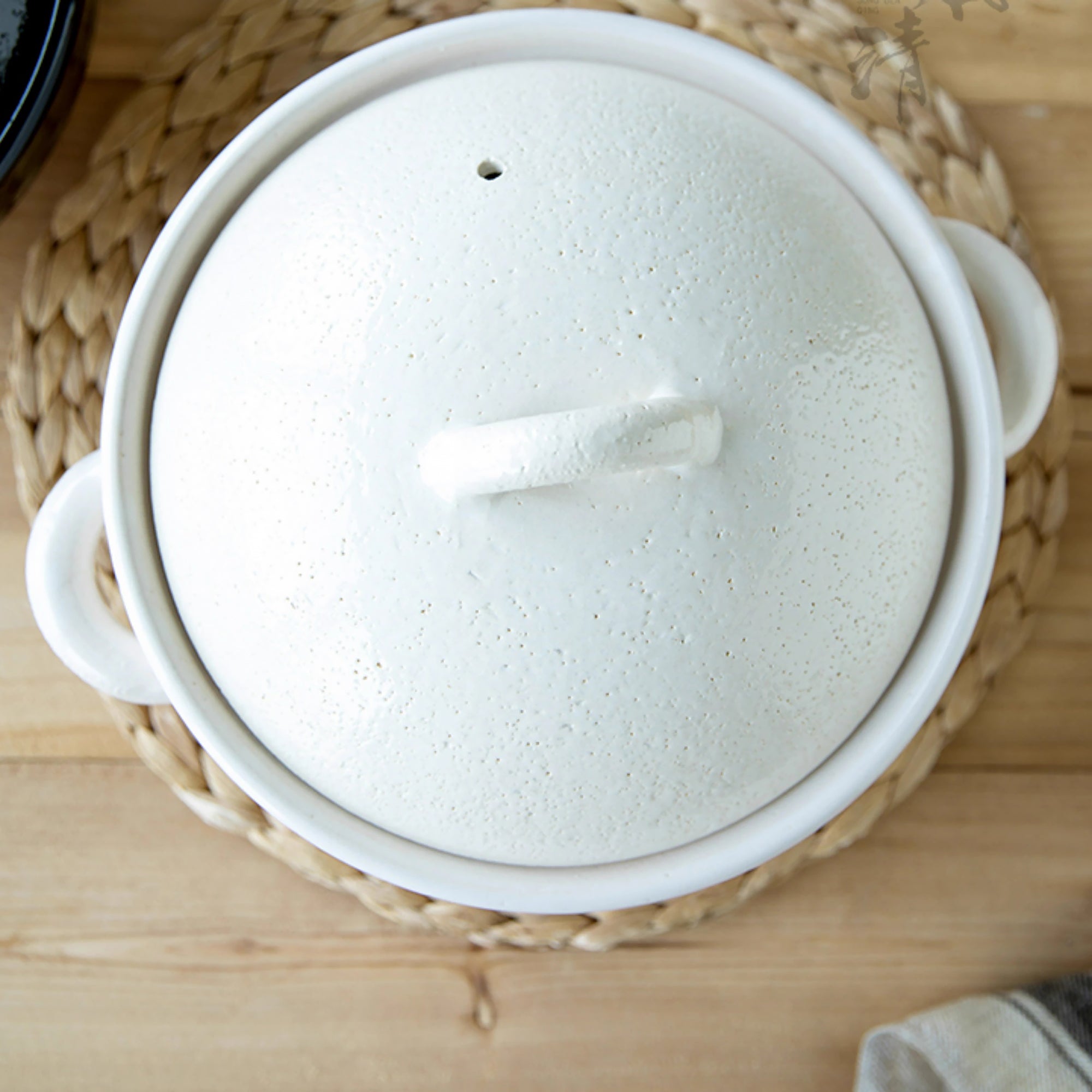 Donabe minimaliste Iga-yaki