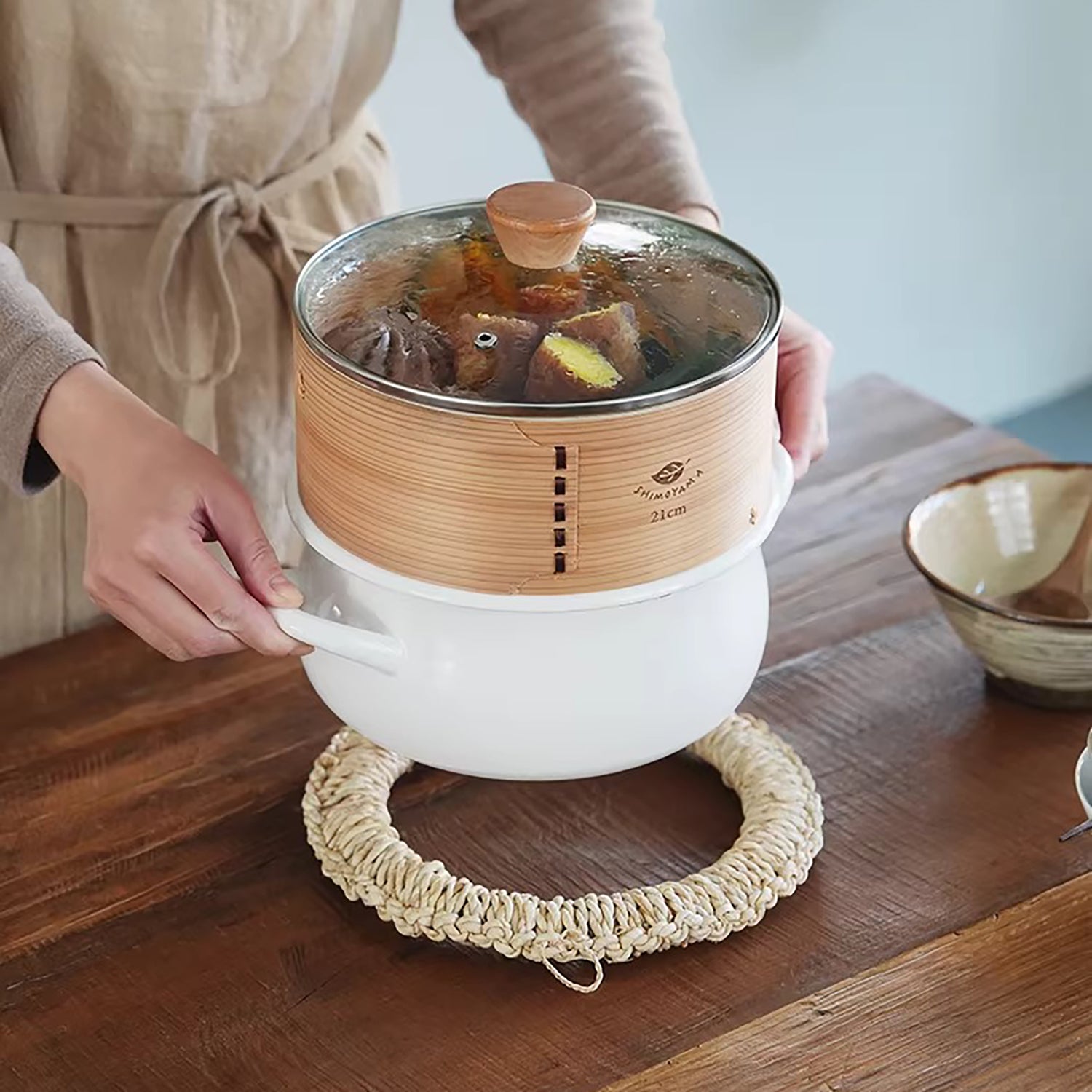 Marmite en émail avec sa vapeur Shimoyama