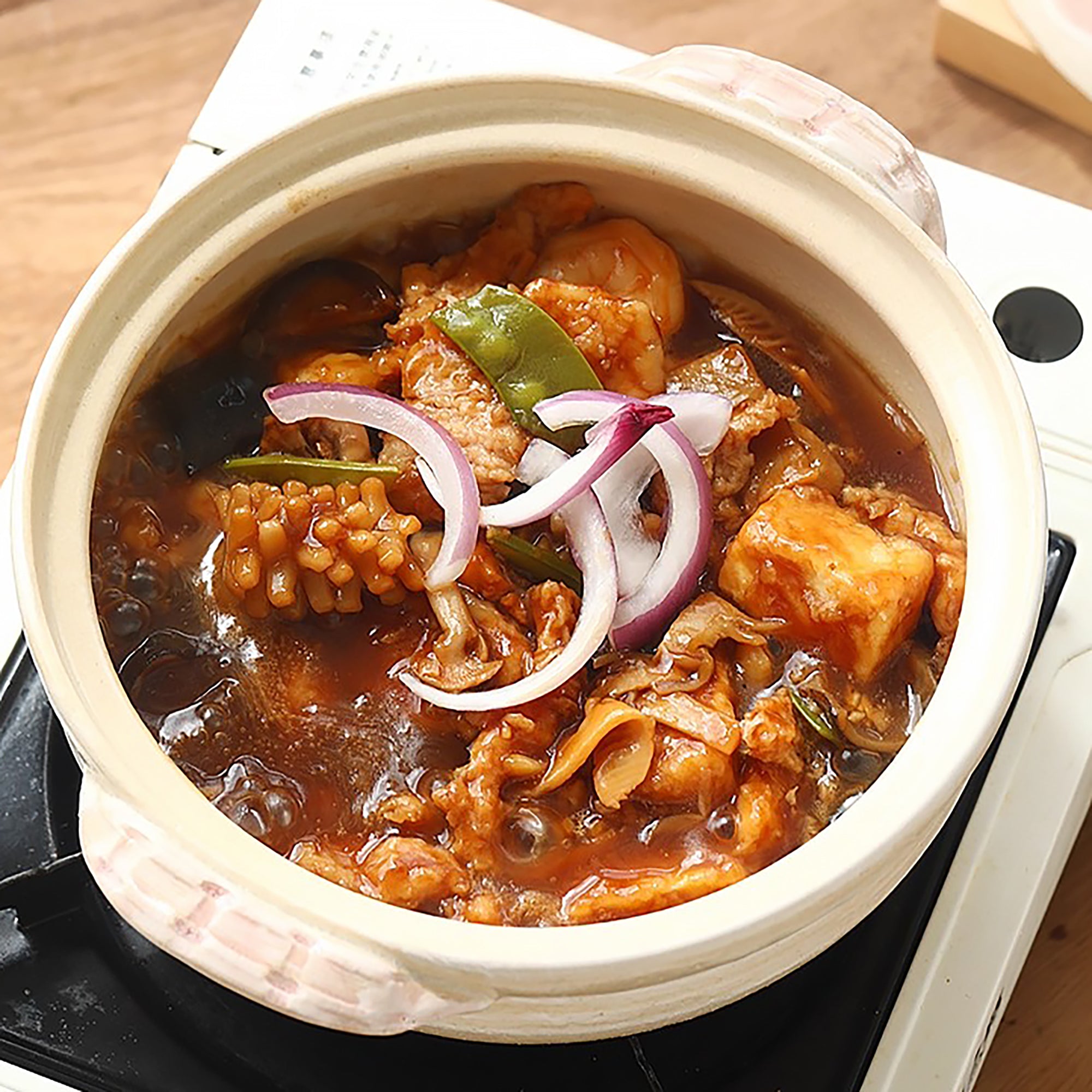 Donabe Banko-yaki à motif camélia fait main