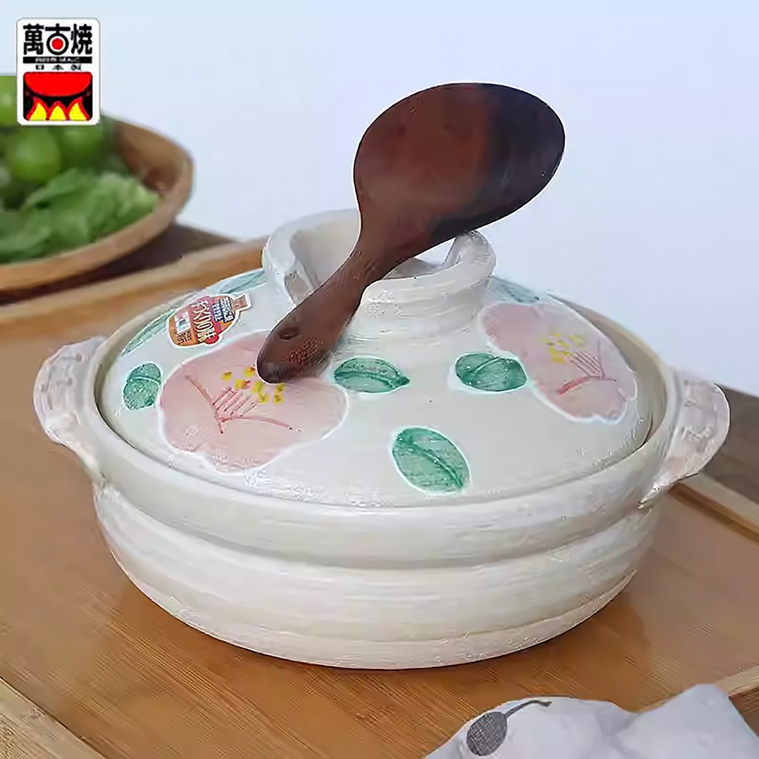 Donabe Banko-yaki à motif camélia fait main