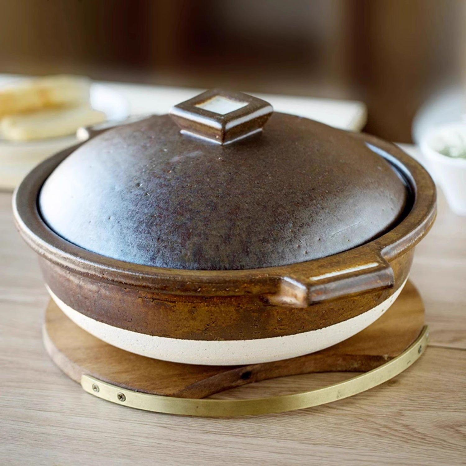 Cocotte en grès Shigaraki-yaki rustique