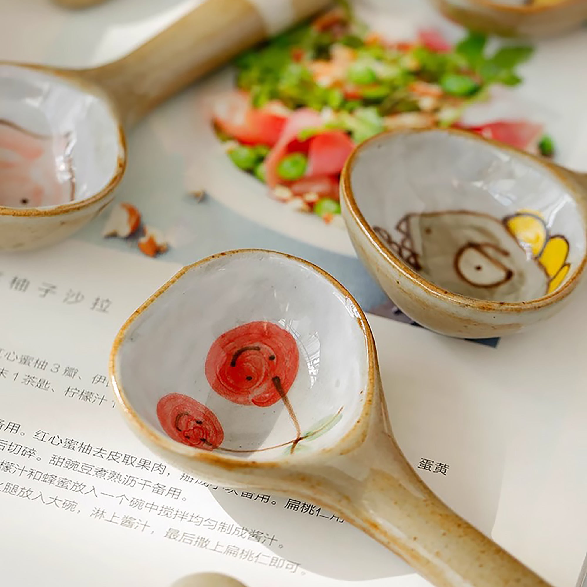 Cuillère en céramique artisanale
