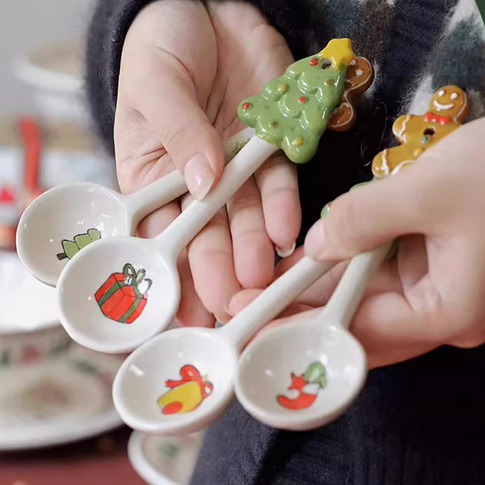 Cuillère en céramique de Noël 