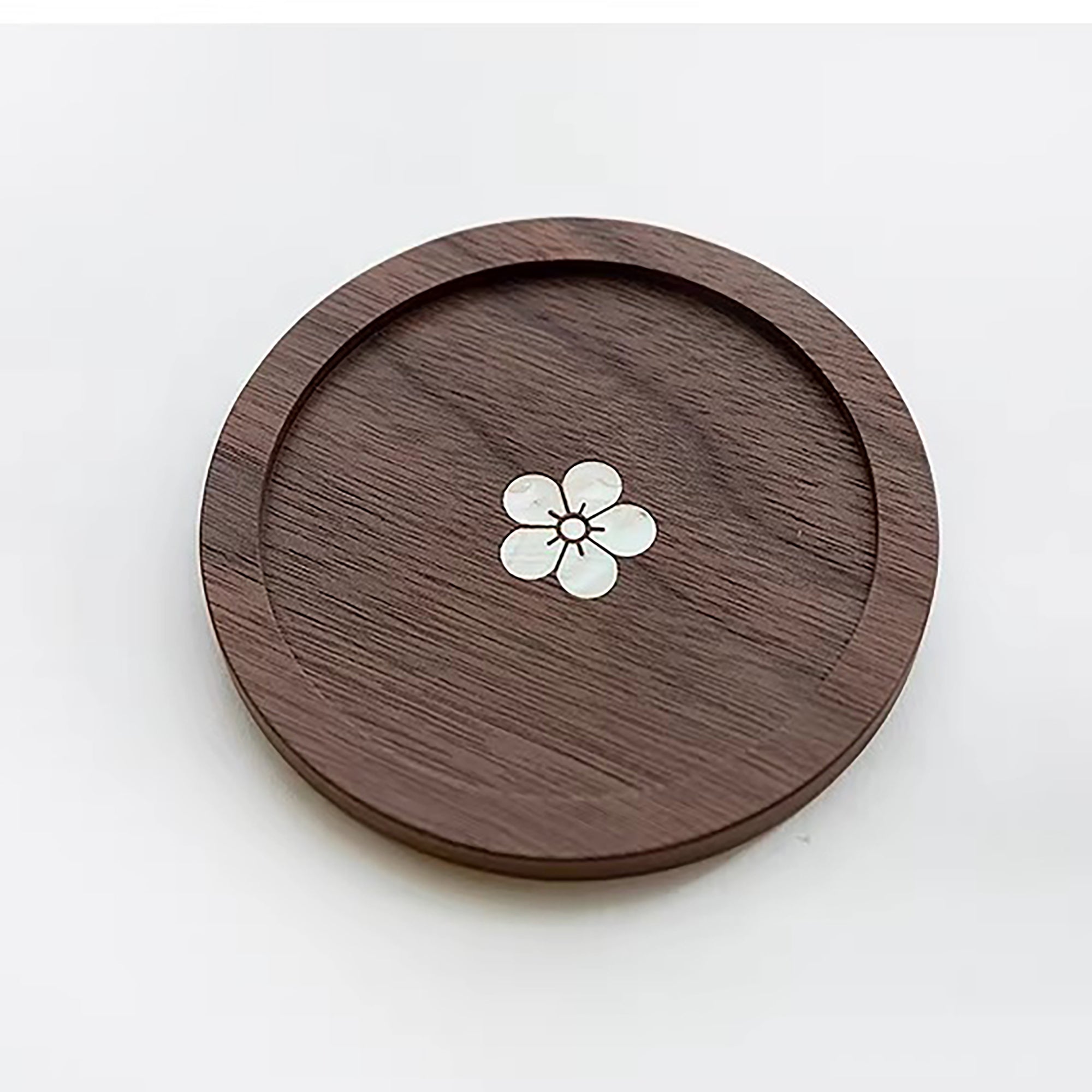 Dessous de verre en bois incrusté