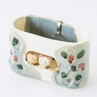 Porte-encens en céramique de Seto avec chat en relief