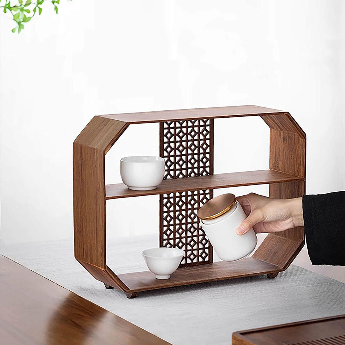 Étagère en bambou massif de style minimaliste japonais