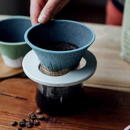 Filtre à café en céramique Arita-yaki « Mont Fuji »